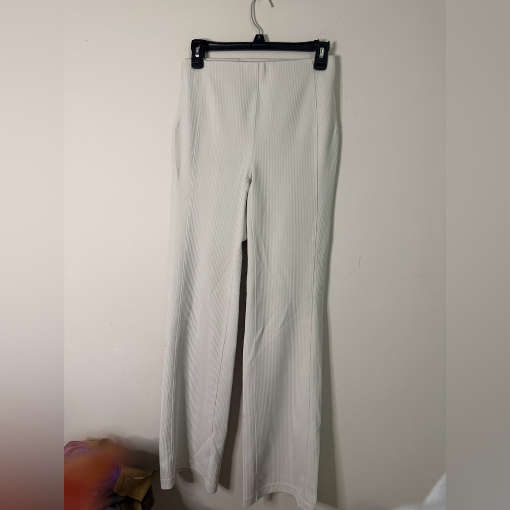 Lululemon Athletica Cream Straight Leg Pants